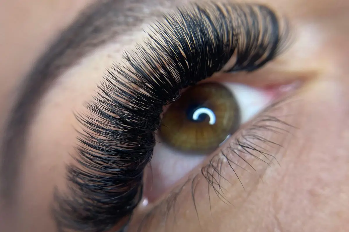 Russian Lashes Cornwall